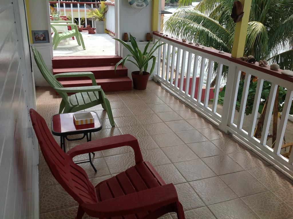 Rainbow Beach Apartments & Rooms Calibishie Habitación foto
